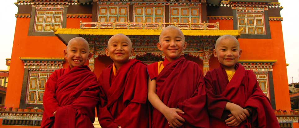 Random header image at shechen.org