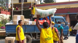 Lopon Tenzin Oser and team getting ready